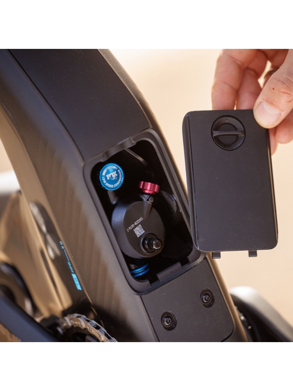 ELEKTRIČNO GORSKO KOLO SCOTT VOLTAGE eRIDE 900 TUNED 2025