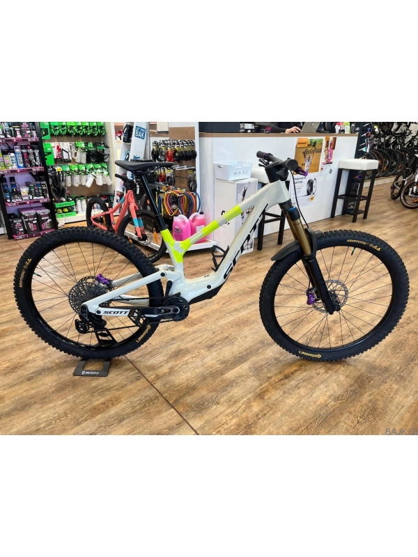 GORSKO KOLO SCOTT RANSOM 900 RC 2025 (TESTNO KOLO, M)