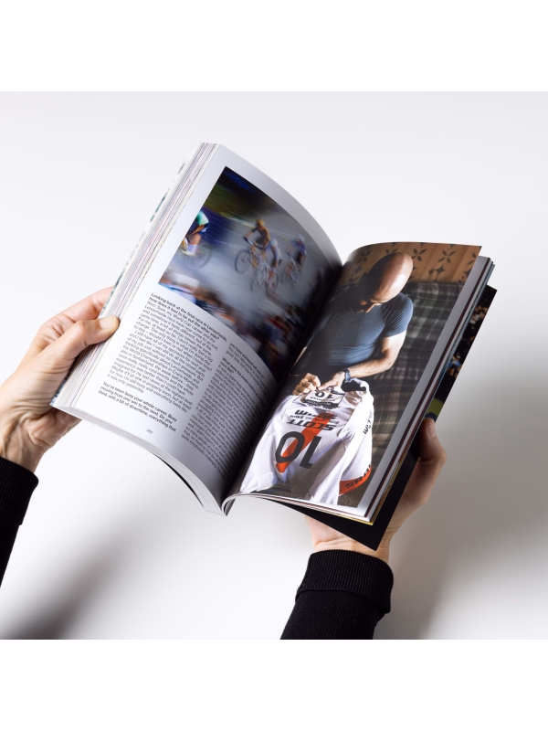 KNJIGA SCOTT N1NO mehke platnice ANG