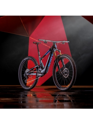 ELEKTRIČNO GORSKO KOLO SCOTT VOLTAGE eRIDE 900 TUNED 2025