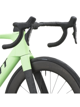 CESTNO KOLO SCOTT FOIL RC 20 PARADISE GREEN/CARBON BLACK 2027