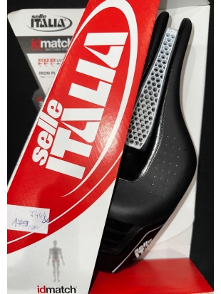 SEDEŽ SELLE SLR IRON FLOW S TRIATHLON