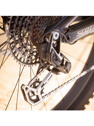 ELEKTRIČNO GORSKO KOLO SCOTT VOLTAGE eRIDE 900 SL 2025