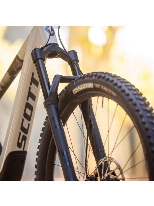 ELEKTRIČNO GORSKO KOLO SCOTT VOLTAGE eRIDE 920 2025